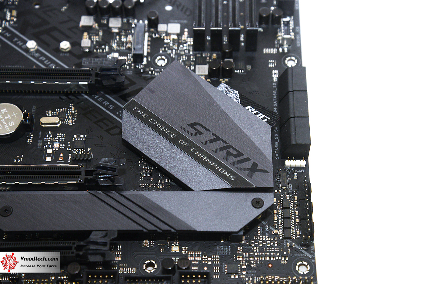 dsc 9959 ASUS ROG STRIX Z390 F GAMING REVIEW