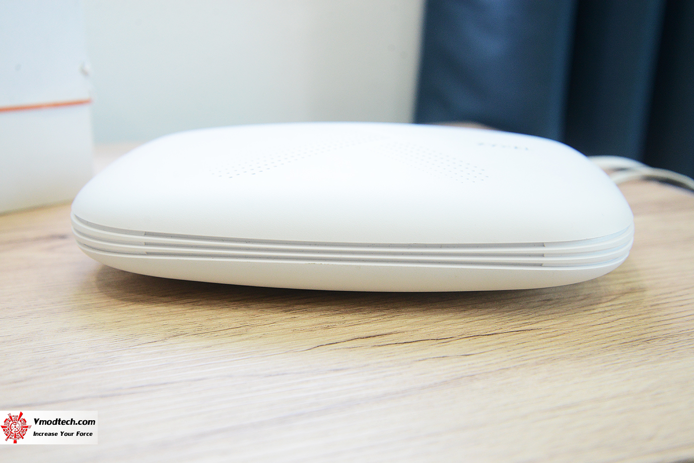 dsc 1085 ZYXEL Multy X AC3000 Tri Band WiFi System Review 