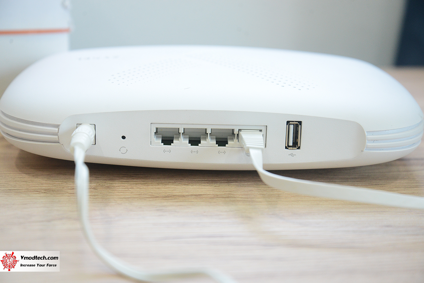 dsc 1110 ZYXEL Multy X AC3000 Tri Band WiFi System Review 