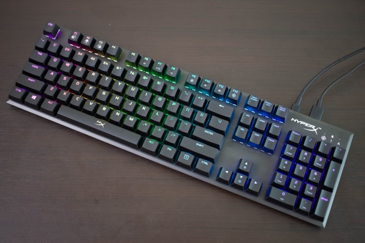 hyperx gaming hardware 31 719x480 เล่นเกมด้วยคีย์บอร์ด Mechanical ในแบบ Silver Speed ดีอย่างไร?