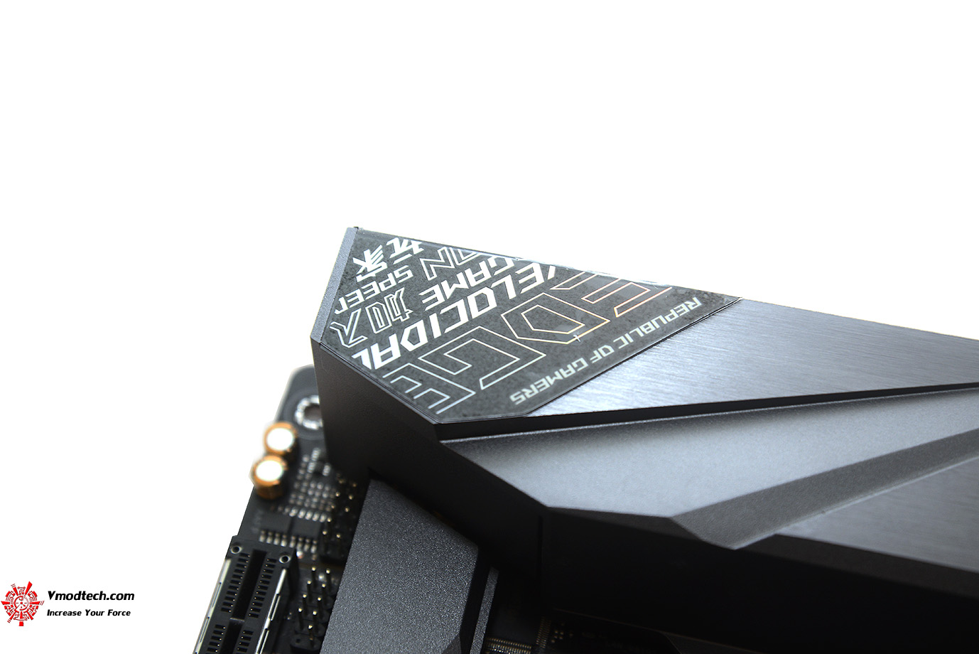 dsc 1542 ASUS ROG STRIX Z390 I GAMING REVIEW