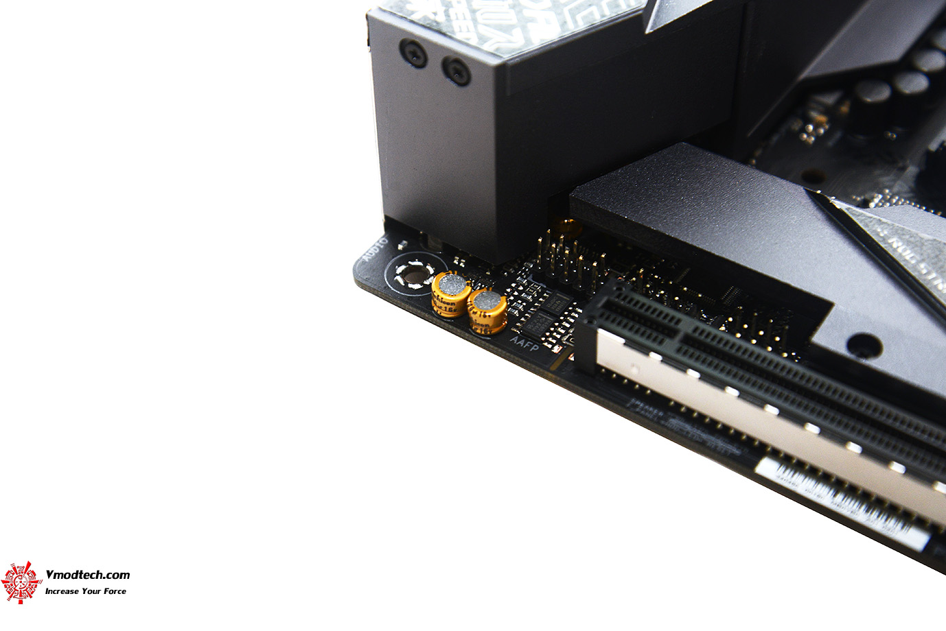 dsc 1578 ASUS ROG STRIX Z390 I GAMING REVIEW