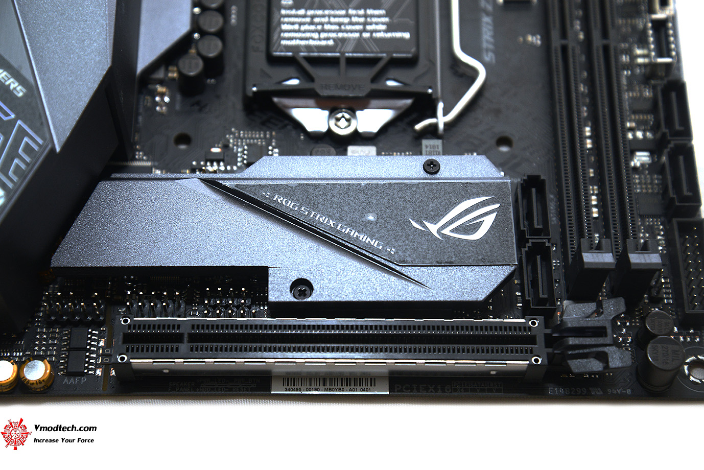 dsc 1584 ASUS ROG STRIX Z390 I GAMING REVIEW