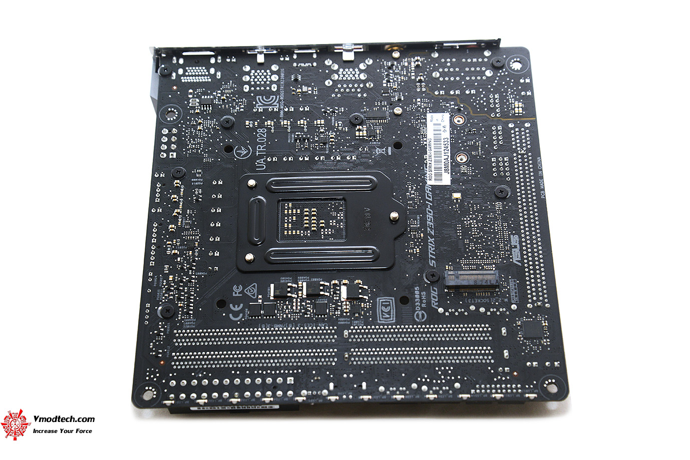 dsc 1602 ASUS ROG STRIX Z390 I GAMING REVIEW