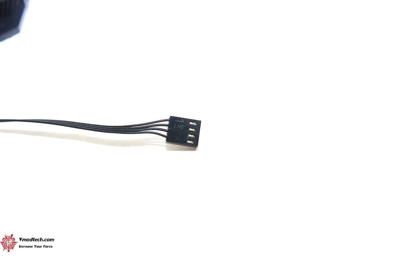 dsc 0620 ASUS ROG Ryuo 240 all in one liquid CPU cooler Review