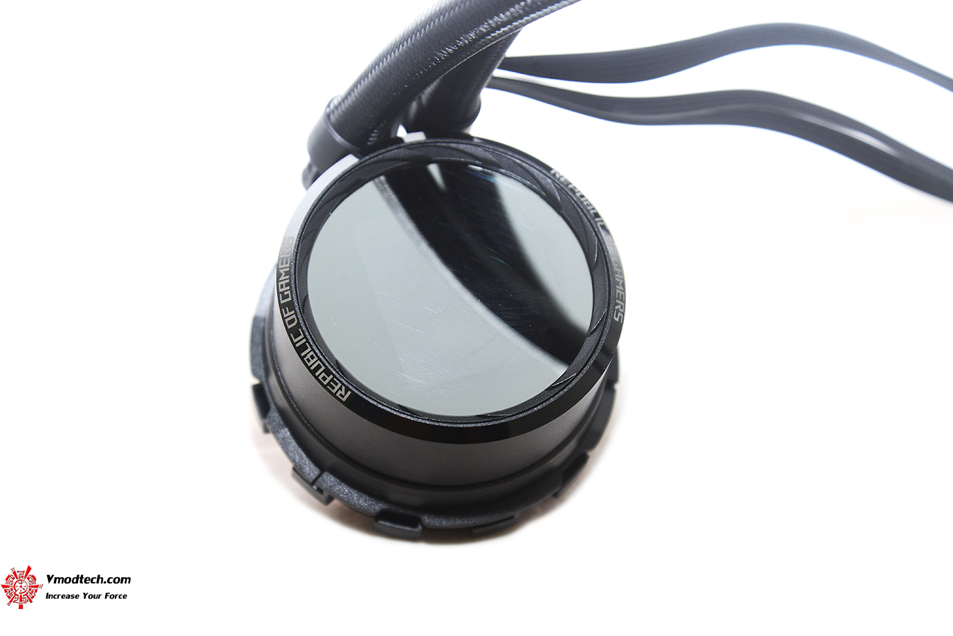 dsc 0660 ASUS ROG Ryuo 240 all in one liquid CPU cooler Review