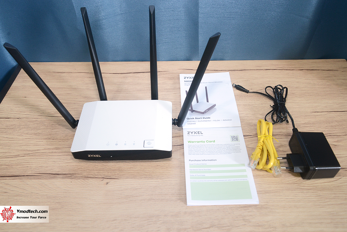 dsc 2443 ZYXEL AC1200 MU MIMO Dual Band Wireless Gigabit Router (NBG6615) Review