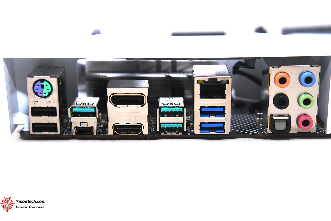 dsc 2133 ASUS PRIME Z390 A REVIEW