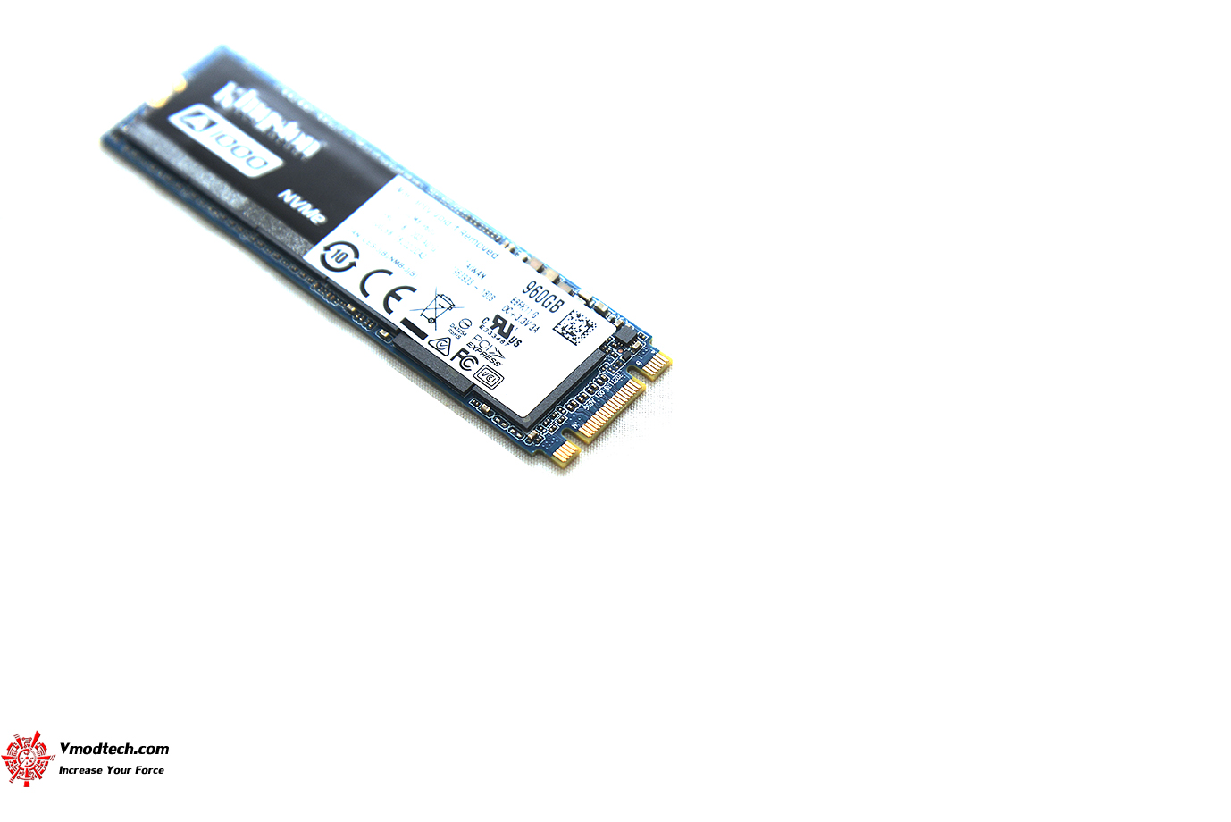 dsc 3219 KINGSTON A1000 NVMe PCIe SSD 960GB Review