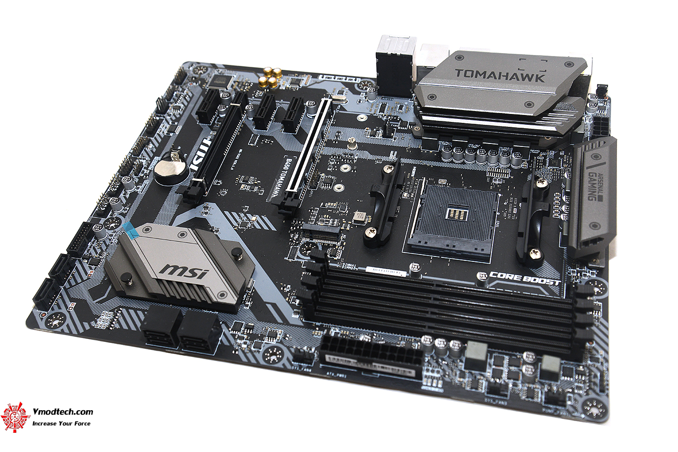 dsc 5735 MSI B450 TOMAHAWK REVIEW