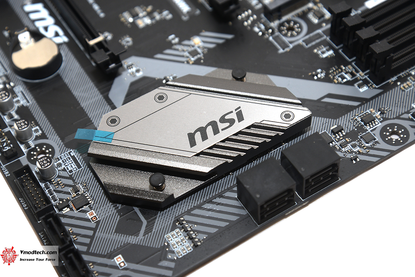 dsc 5745 MSI B450 TOMAHAWK REVIEW