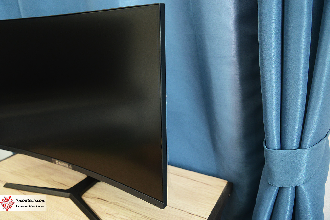dsc 7032 AOPEN LED 27” HC1 Series 27HC1RPbidpx Curve Screen GAMING MONITOR 144Hz Review