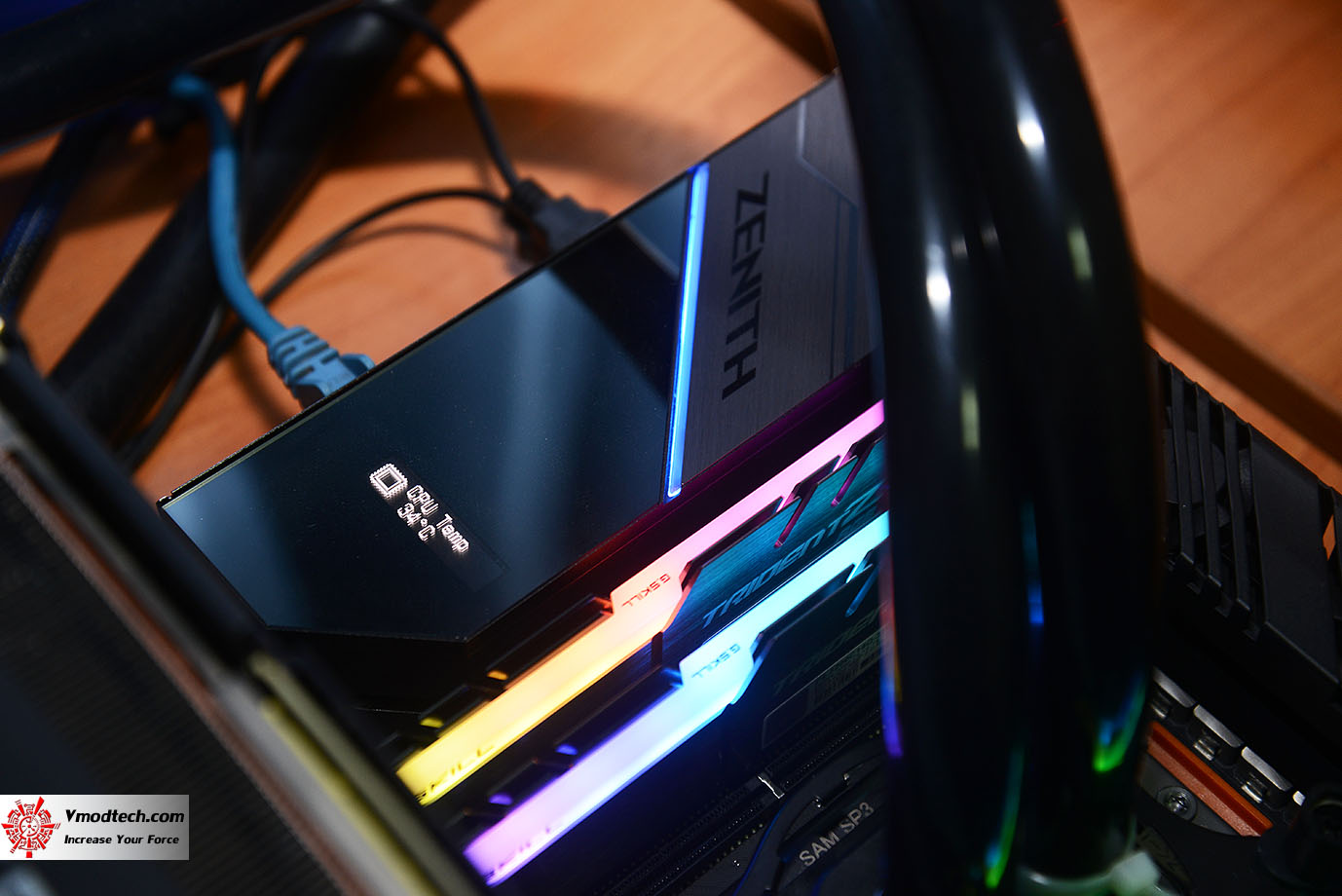 dsc 0260 ASUS ROG Zenith Extreme Alpha Review