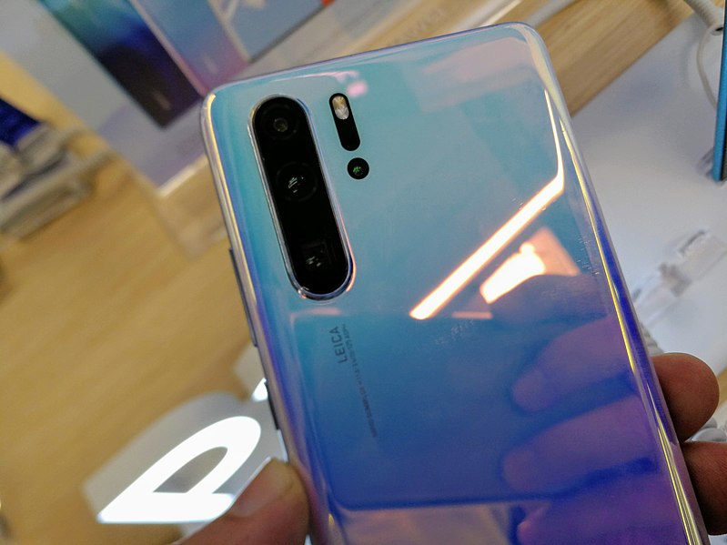 799px-huawei_p30_pro_ruckseite 799px huawei p30 pro ruckseite เลิกแบนชั่วคราว!! สหรัฐฯเลิกแบนหัวเหว่ยชั่วคราวอาจเป็นเพราะจีนขู่เตรียมยกเลิกส่งแร่ Rare Earth ให้นั่นเอง