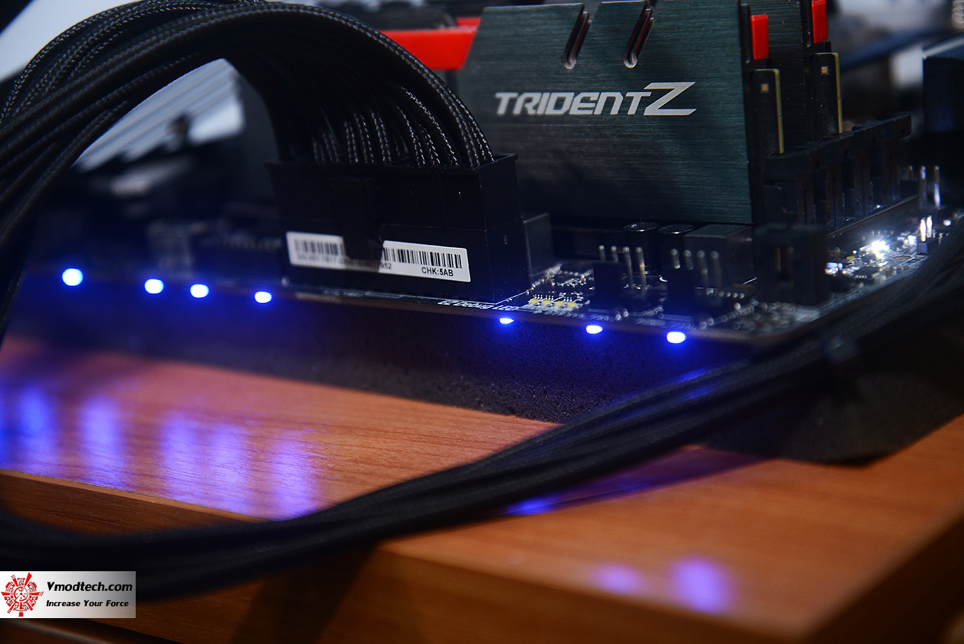 dsc 2784 MSI MPG Z390 GAMING PRO CARBON REVIEW