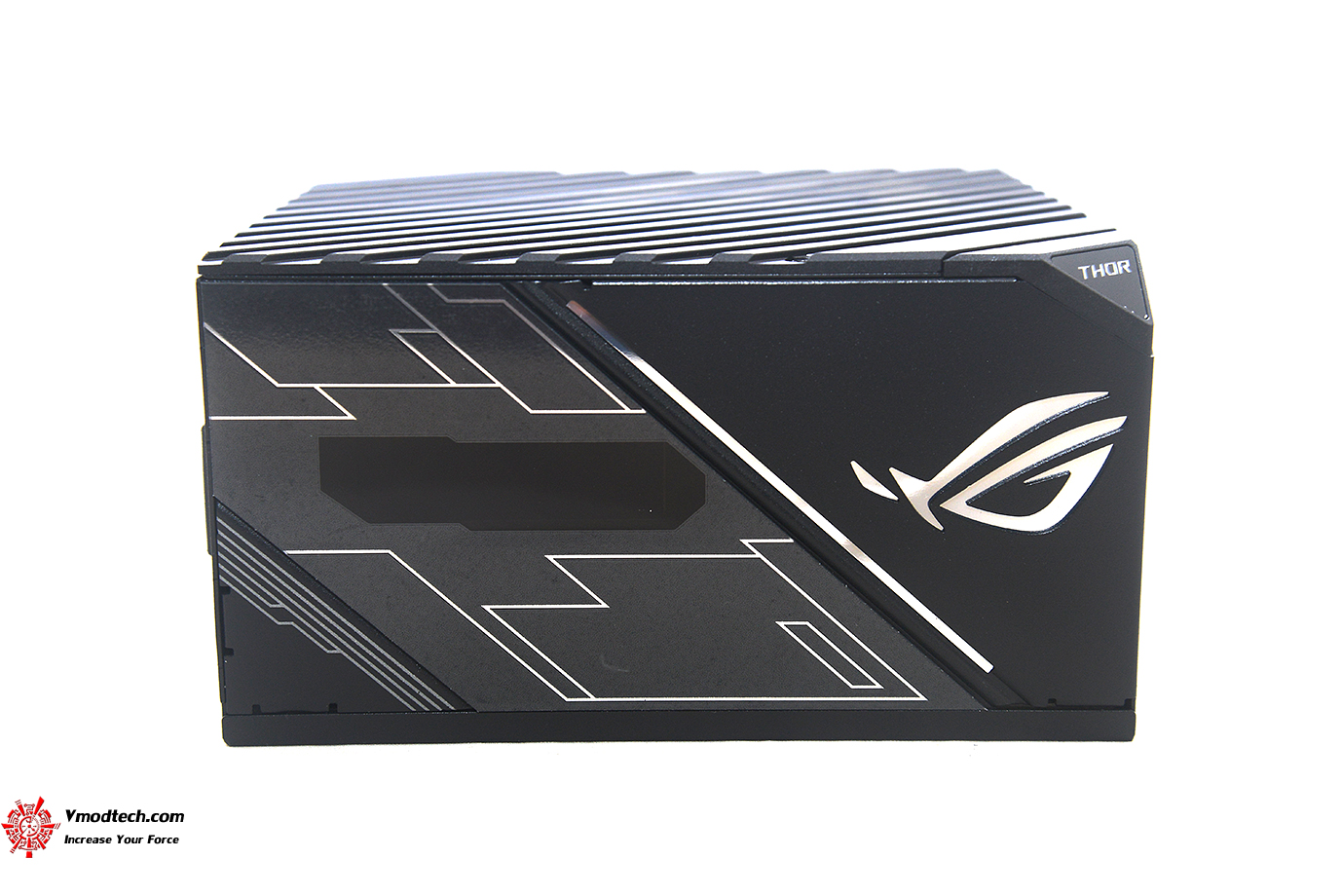 dsc 2675 ASUS ROG THOR 850W PLATINUM REVIEW