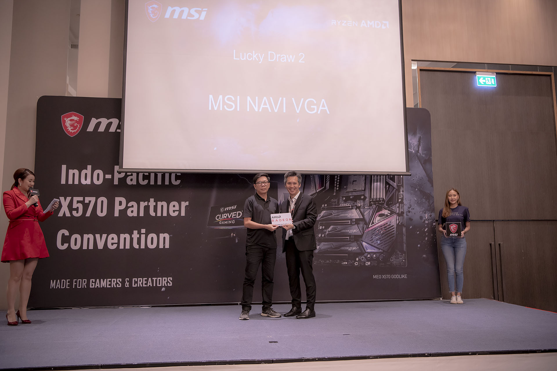 dsc 4967 บรรยากาศงาน MSI Indo Pacific X570 Partner Convention พบการเปิดตัวเมนบอร์ด X570 รุ่นใหม่ล่าสุดจากทาง MSI ต้อนรับการมาของซีพียู AMD RYZEN 3000ซีรี่ย์ 