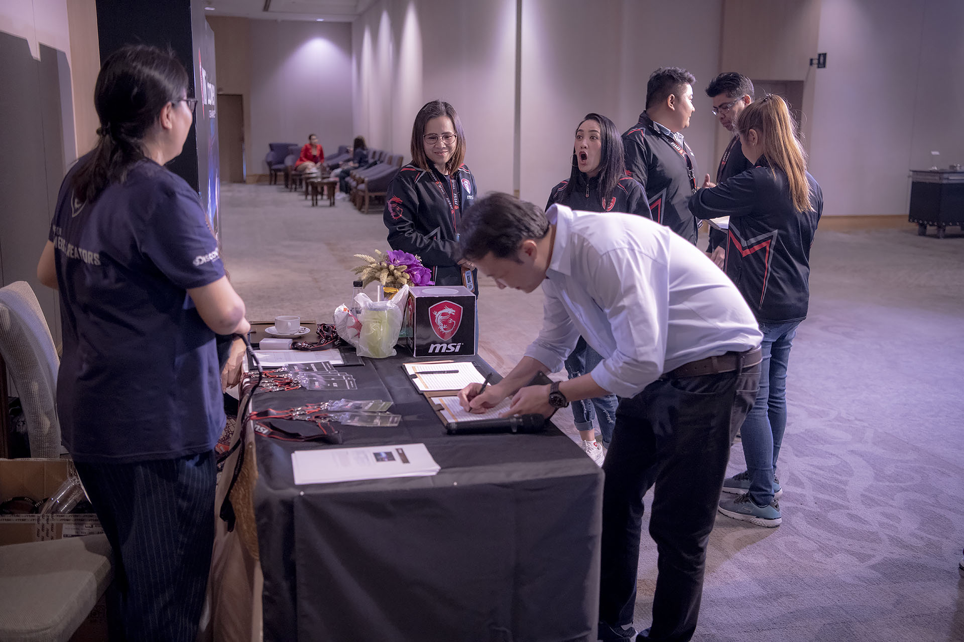 dsc 4870 บรรยากาศงาน MSI Indo Pacific X570 Partner Convention พบการเปิดตัวเมนบอร์ด X570 รุ่นใหม่ล่าสุดจากทาง MSI ต้อนรับการมาของซีพียู AMD RYZEN 3000ซีรี่ย์ 