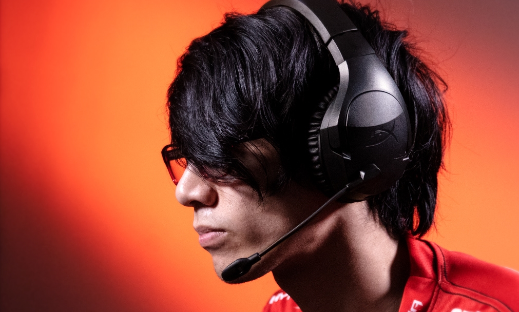 hyperx-cloud-stinger-wear hyperx cloud stinger wear เลือกหูฟังเล่นเกมแบบไร้สาย เพื่อการคว้าชัยในสมรภูมิรบ