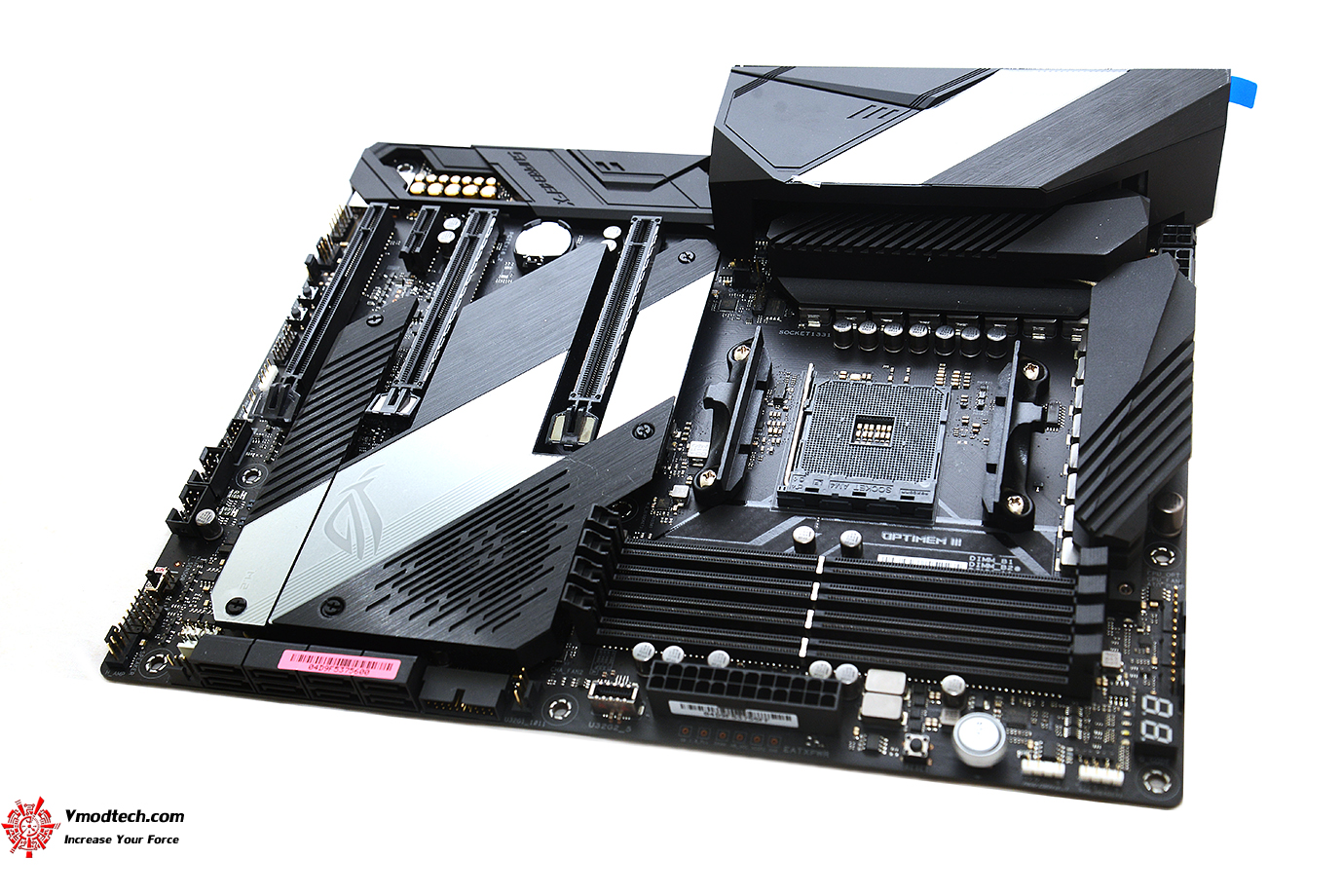 dsc 6308 ASUS ROG Crosshair VIII Hero (WI FI) Review