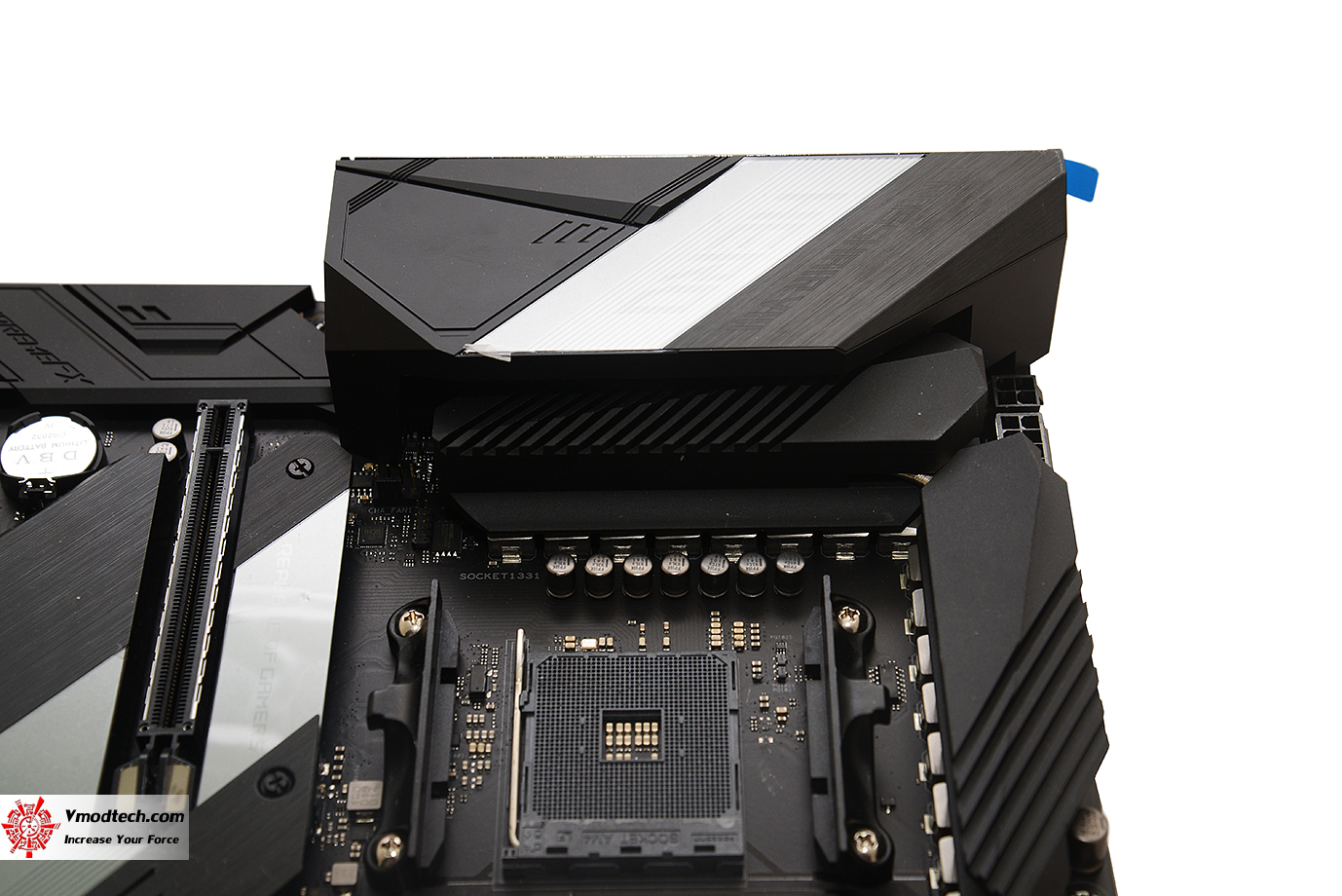 dsc 6321 ASUS ROG Crosshair VIII Hero (WI FI) Review