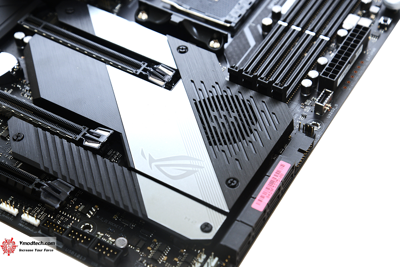 dsc 6357 ASUS ROG Crosshair VIII Hero (WI FI) Review