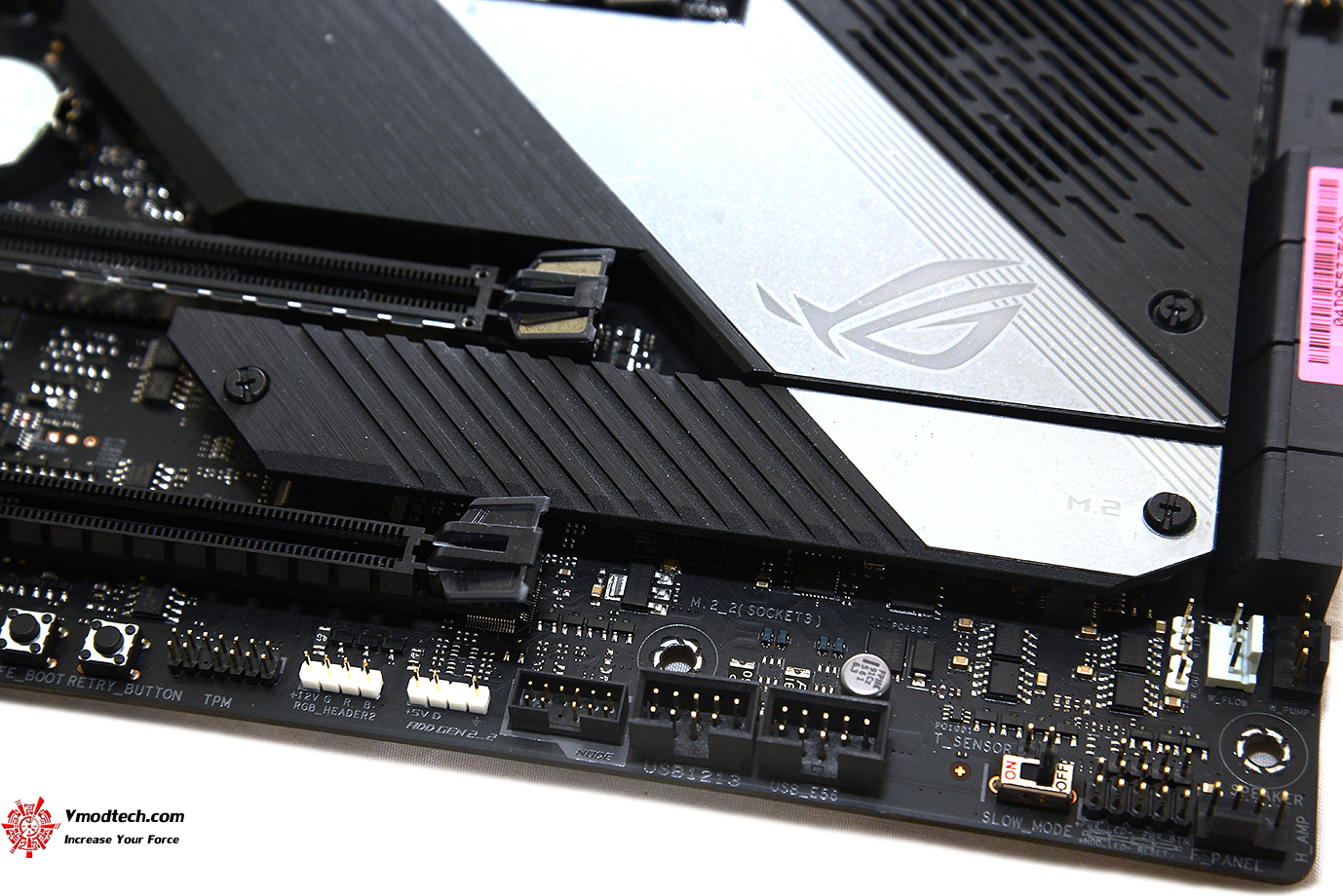 dsc 6390 ASUS ROG Crosshair VIII Hero (WI FI) Review