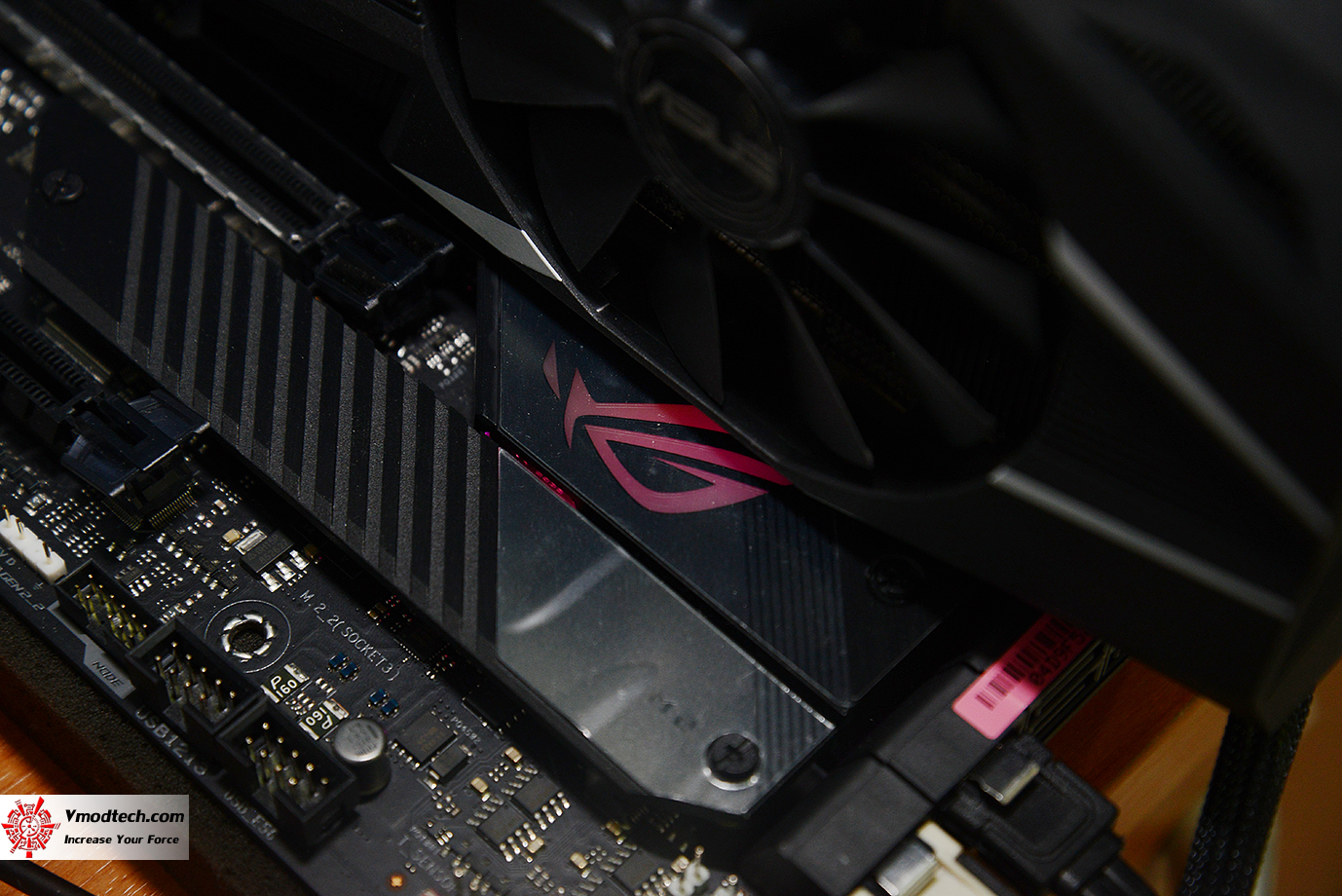 dsc 6540 ASUS ROG Crosshair VIII Hero (WI FI) Review