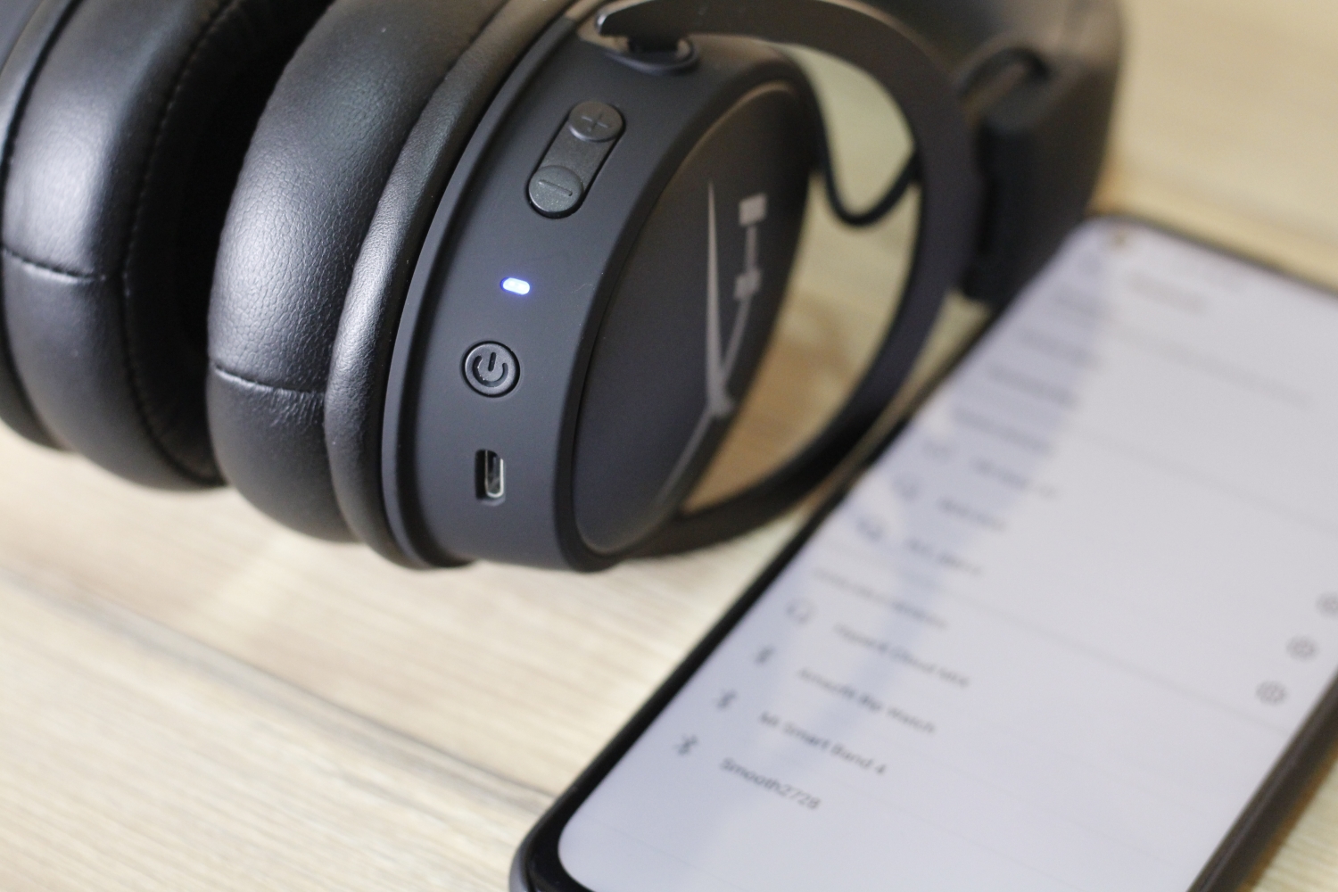 hyper x cloud mix 01 เลือกหูฟังไร้สาย สำหรับการเล่นเกมของคุณอย่างไรดี?