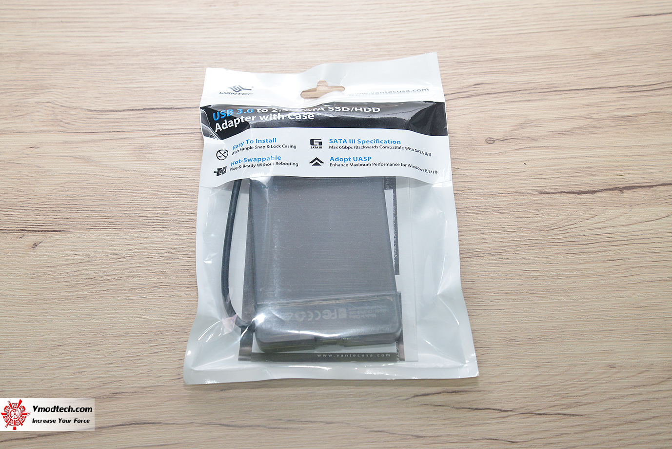 dsc 9964 Vantec USB3.0 to 2.5″ SSD/HDD Adapter with Case Review