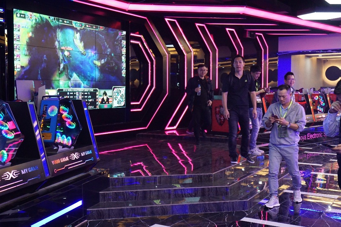 13 13 NVIDIA พาเยี่ยมชมร้าน iCafe ณ เมืองเจิ้งโจว 2019