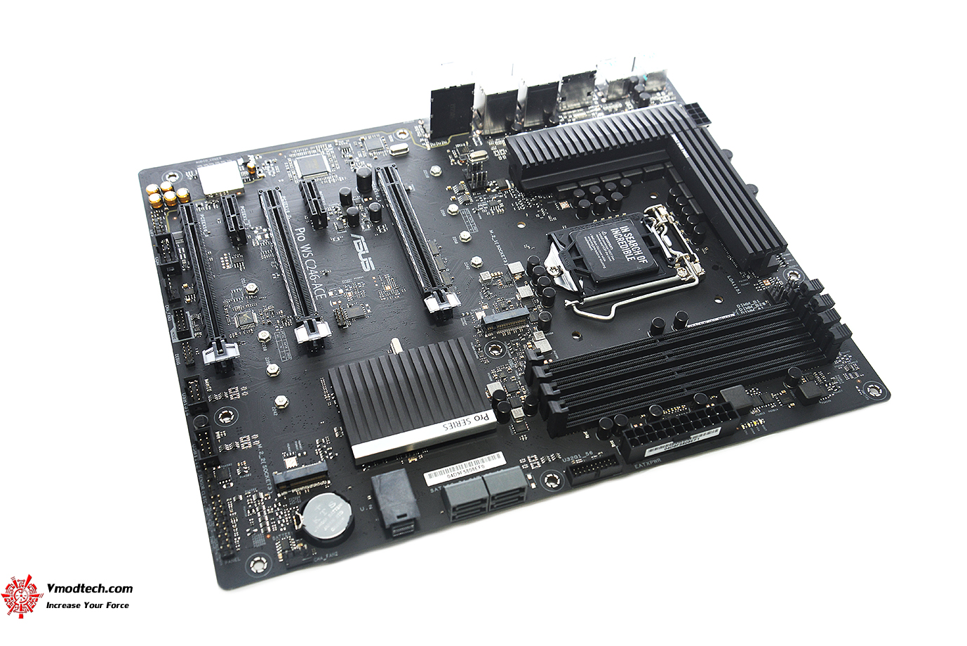 dsc 0513 ASUS Pro WS C246 ACE Review