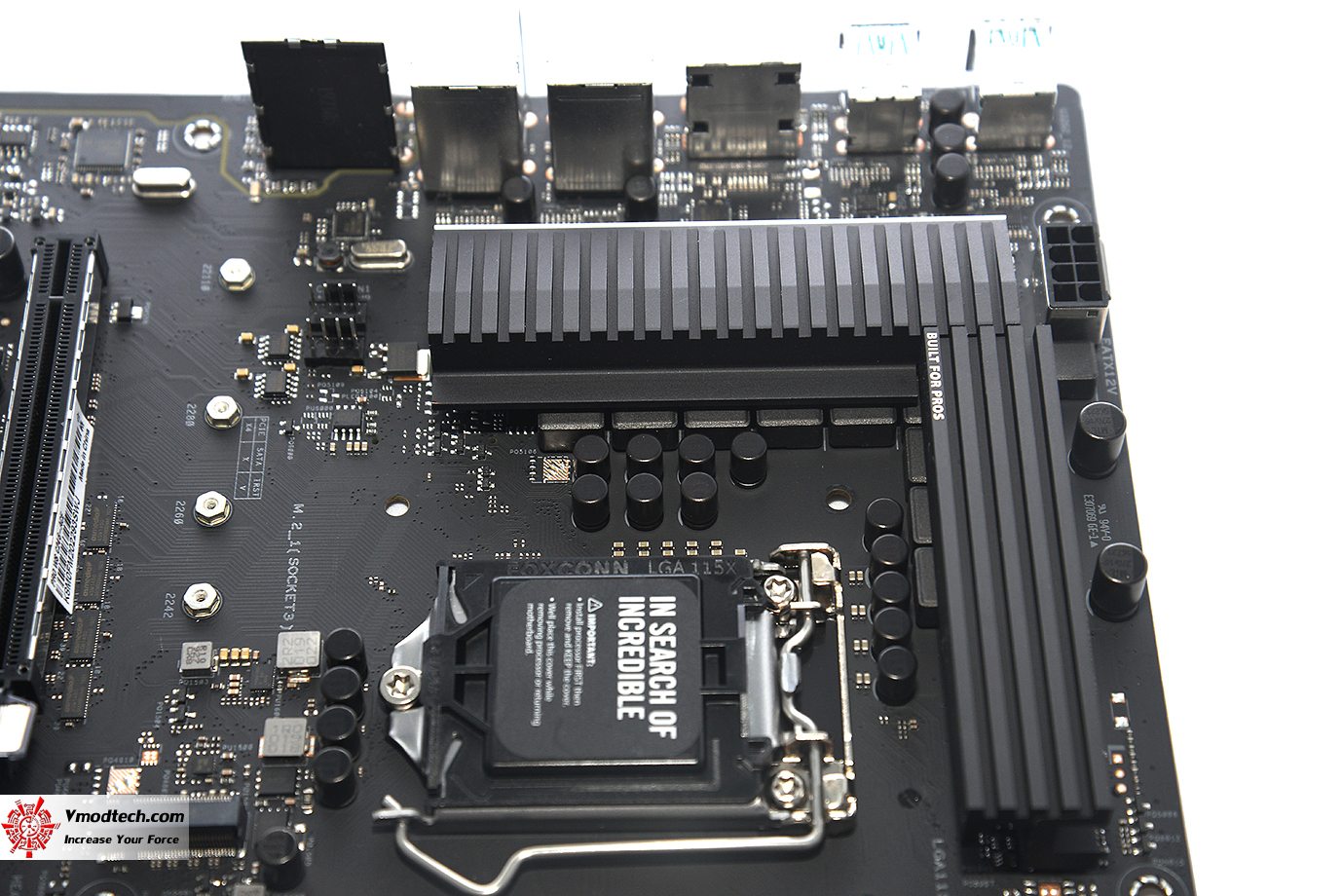 dsc 0520 ASUS Pro WS C246 ACE Review