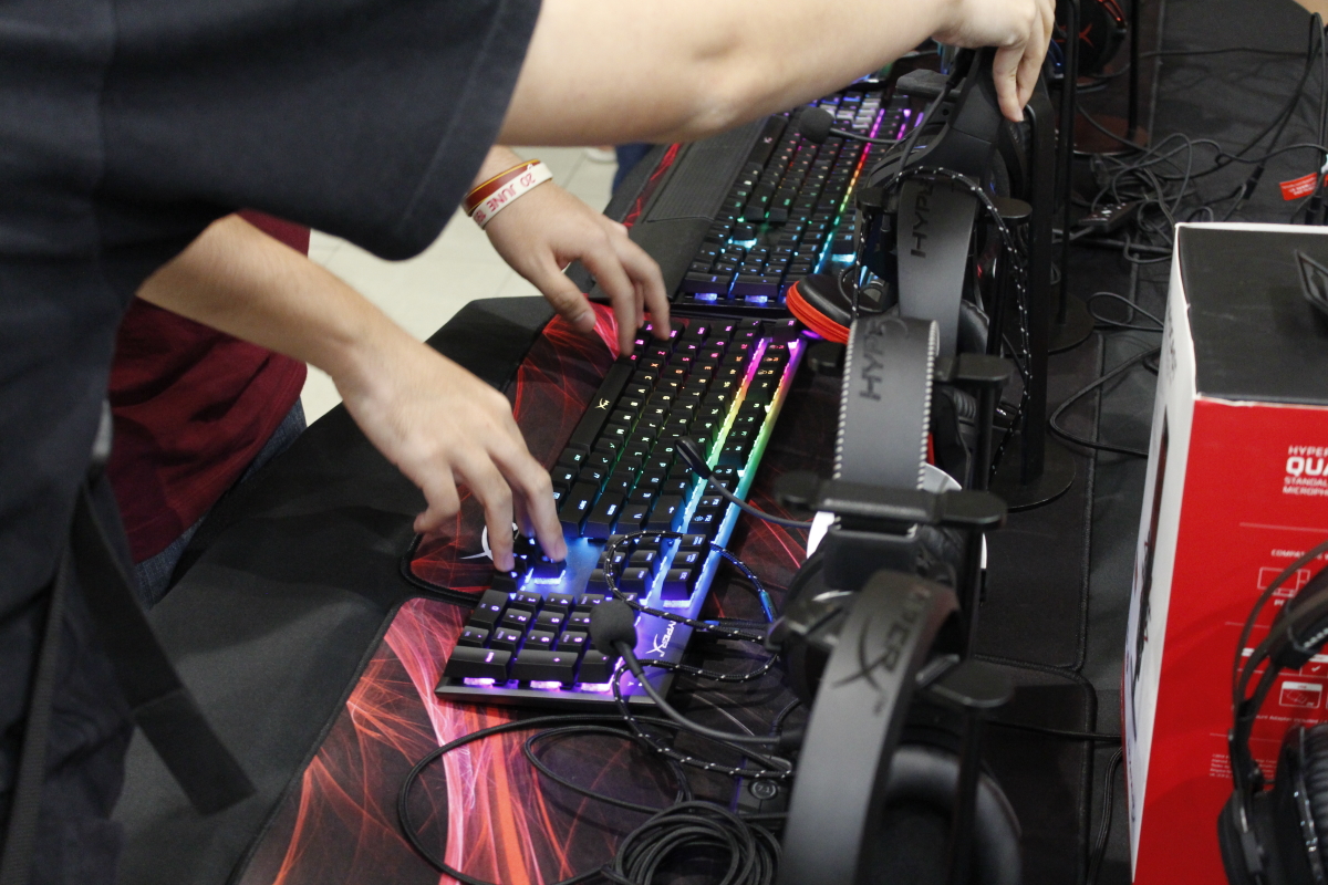 hyperx new era of gaming 7 HyperX พบปะเหล่าเกมเมอร์และนำเสนอไลน์ผลิตภัณฑ์เกมมิ่งรุ่นใหม่ ที่จุฬาลงกรณ์มหาวิทยาลัย