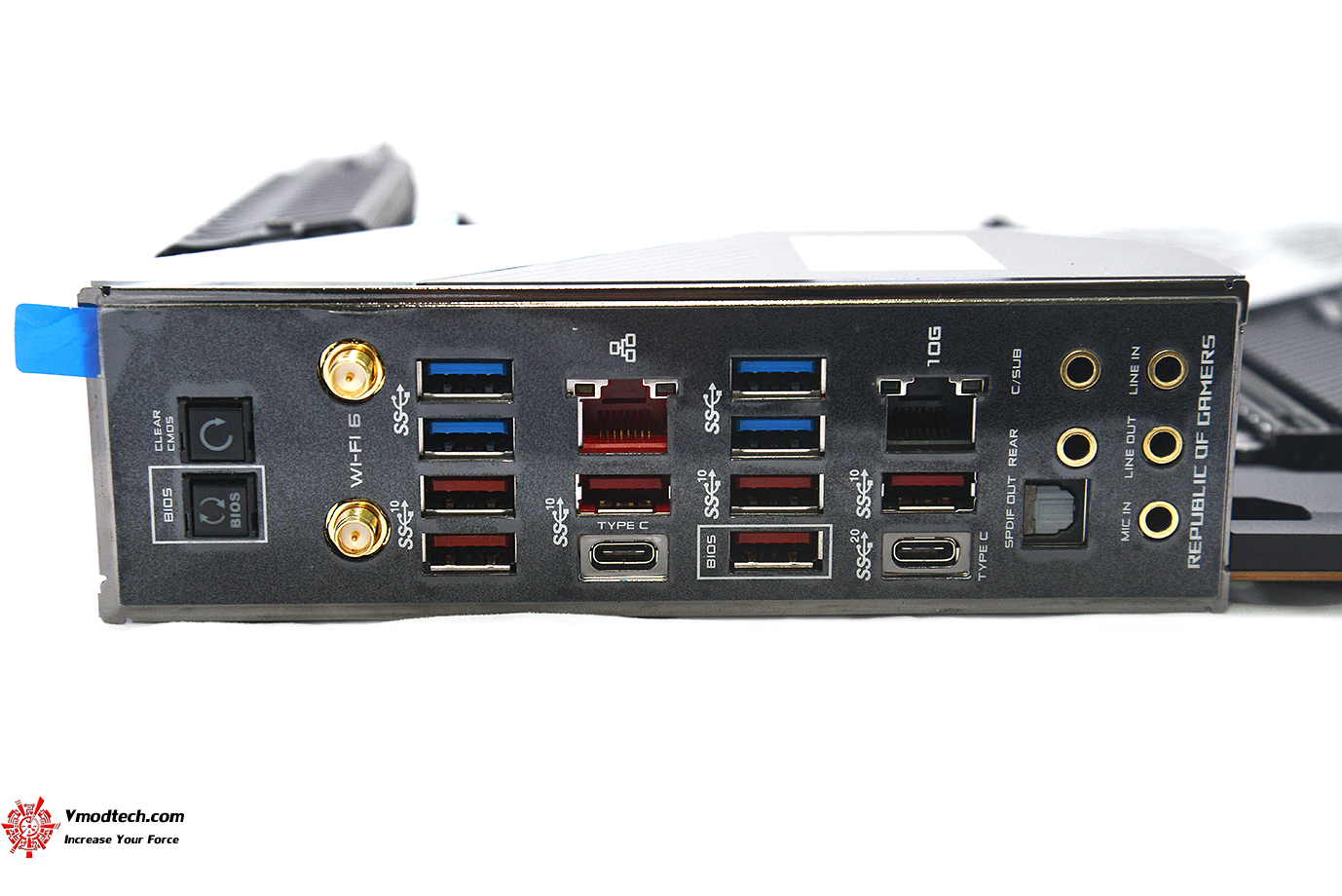 dsc 2998 ASUS ROG Zenith II Extreme Review