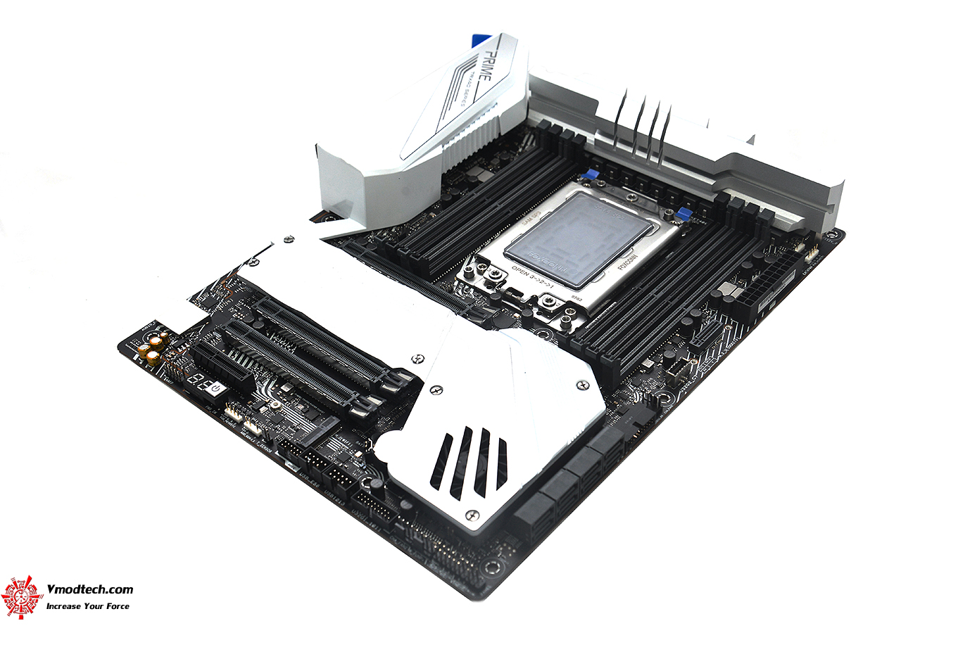 dsc 3314 ASUS PRIME TRX40 PRO REVIEW