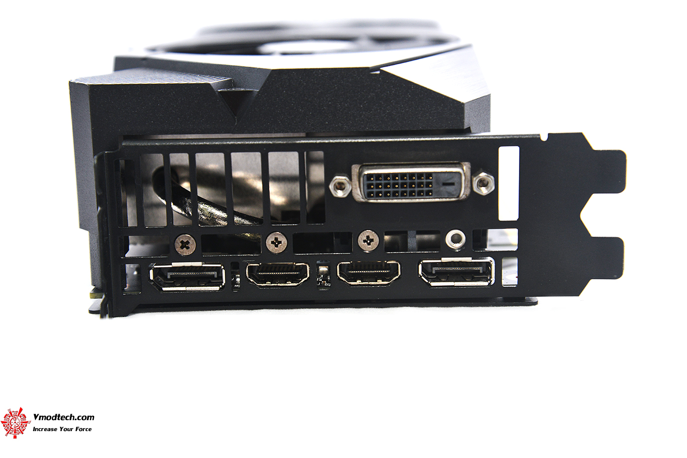 dsc 3719 ASUS Dual GeForce RTX 2060 SUPER EVO OC edition 8GB GDDR6 Review