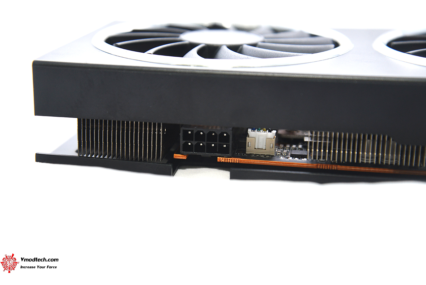 dsc 3952 PowerColor Red Dragon Radeon RX 5500 XT EP2 Review