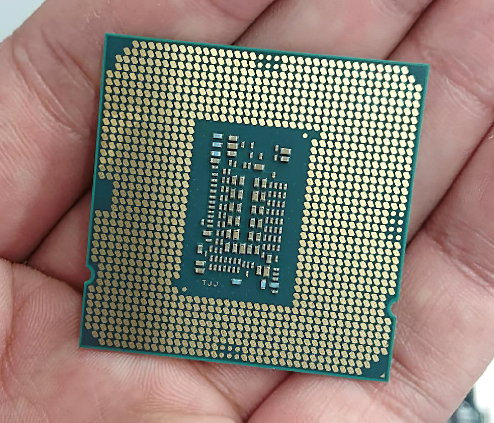 intel core i5 10400 cpu 1 เผยรูปหลุดซีพียู Intel Core i5 10400 6C/12T อย่างไม่เป็นทางการ 