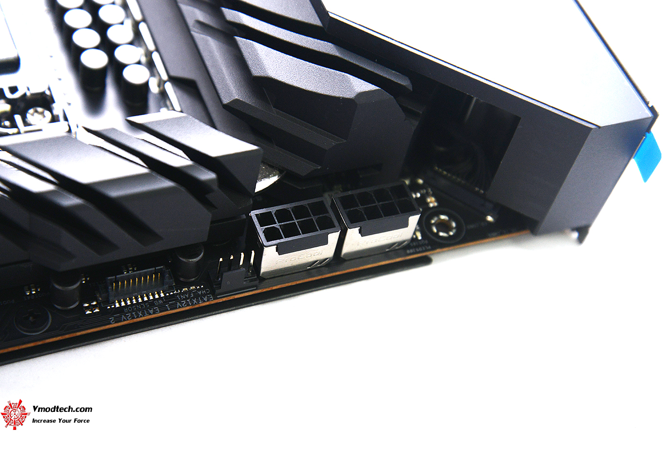 dsc 7398 ASUS ROG MAXIMUS XII EXTREME REVIEW