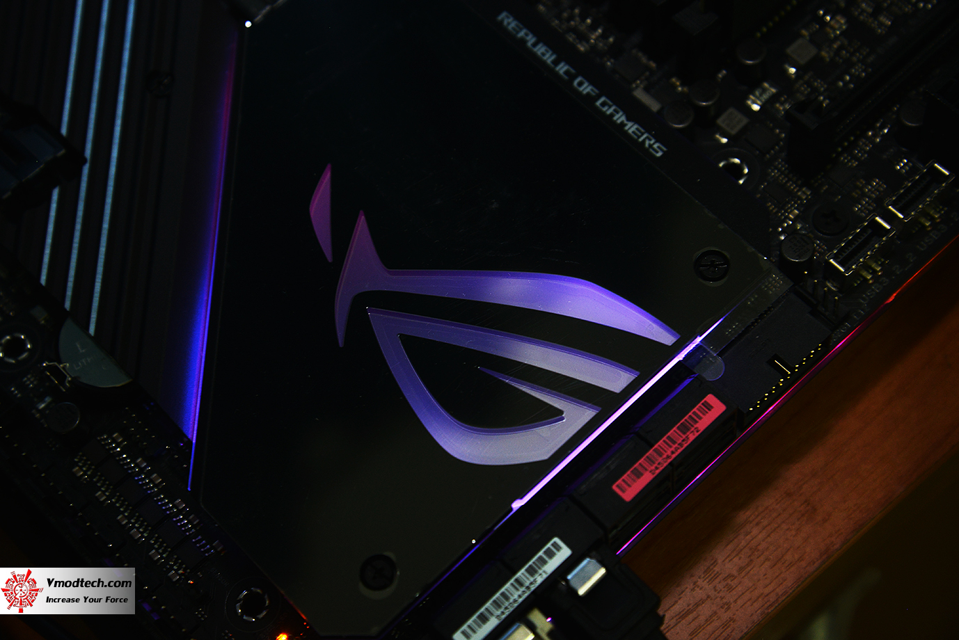 dsc 8800 ASUS ROG MAXIMUS XII EXTREME REVIEW