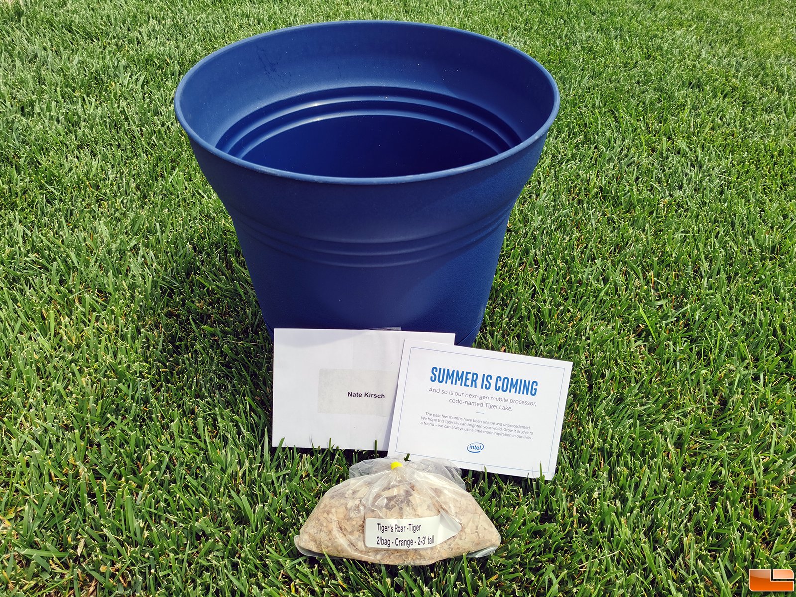 intel-tiger-lake-promo-2 intel tiger lake promo 2 เผยภาพคู่มือชุดคิทซีพียู Intel Tiger Lake ที่บอกใบ้อาจเปิดตัวในช่วงซัมเมอร์นี้