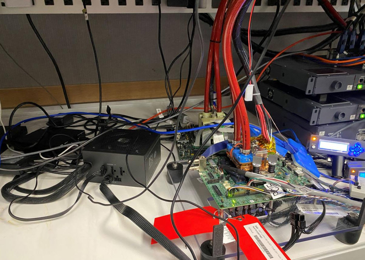 2020-06-26_15-59-21 2020 06 26 15 59 21 Intel โชว์ภาพชิปกราฟฟิก Intel Xe ที่มีการเรียกชื่อว่า BFP (Big Fabulous Package)