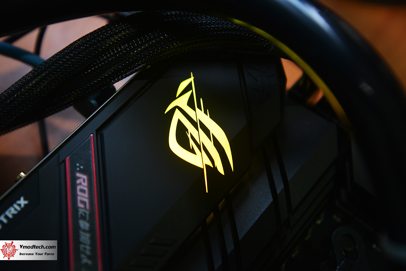 dsc 2020 ASUS ROG STRIX B550 F GAMING WIFI REVIEW