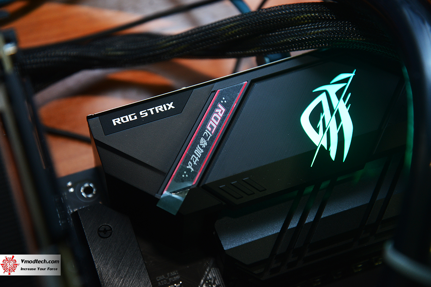 dsc 2041 ASUS ROG STRIX B550 F GAMING WIFI REVIEW