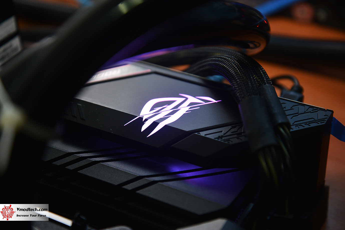 dsc 2050 ASUS ROG STRIX B550 F GAMING WIFI REVIEW