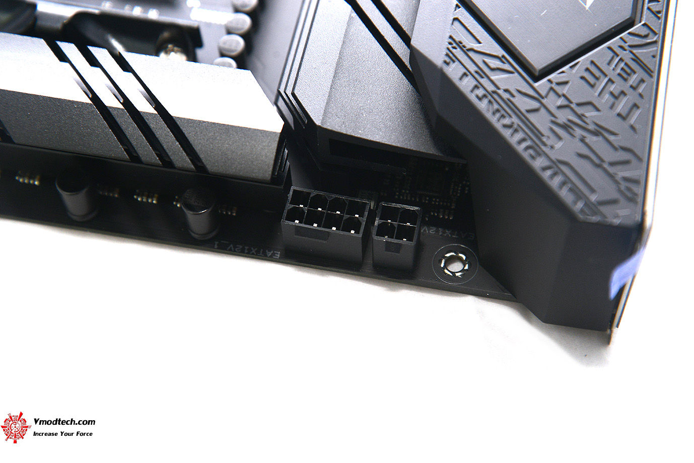 dsc 2129 ASUS ROG STRIX B550 F GAMING WIFI REVIEW
