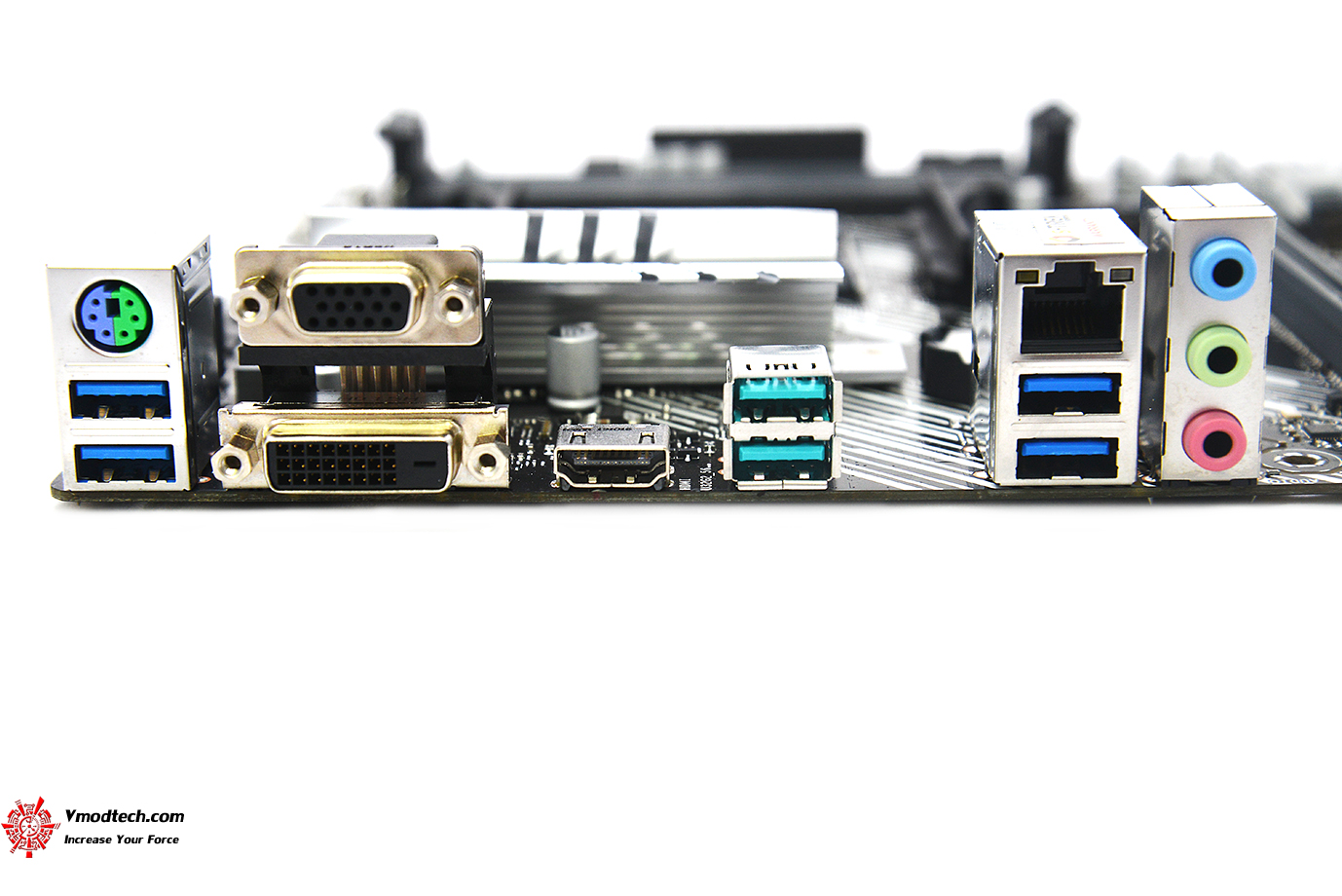 dsc 2295 ASUS PRIME B550M A/CSM REVIEW