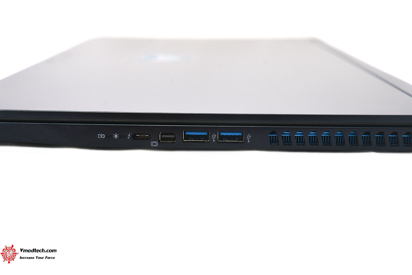 dsc 3274 Predator Triton 500 Review