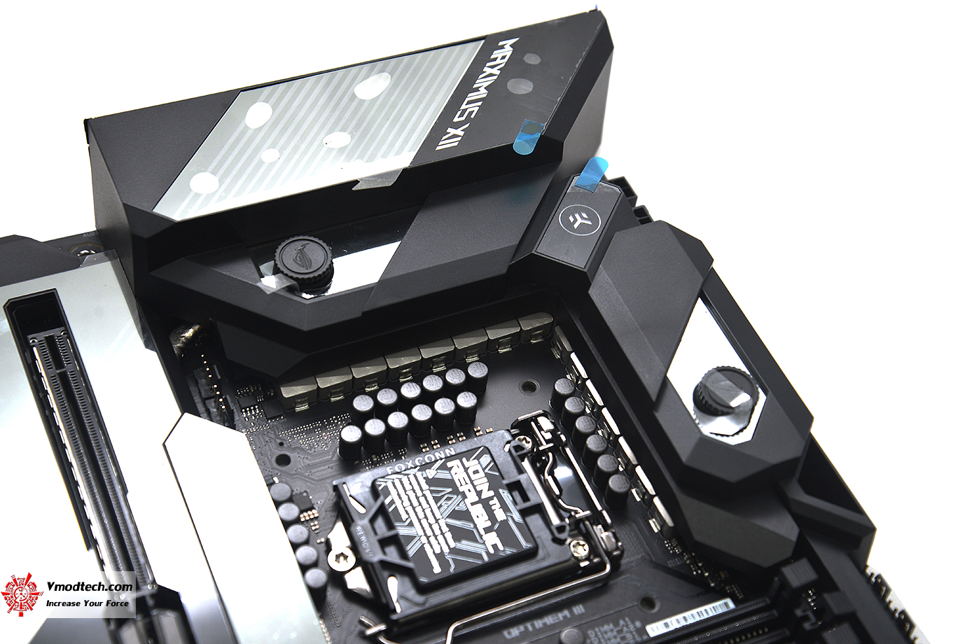 dsc 2593 ASUS ROG MAXIMUS XII FORMULA REVIEW